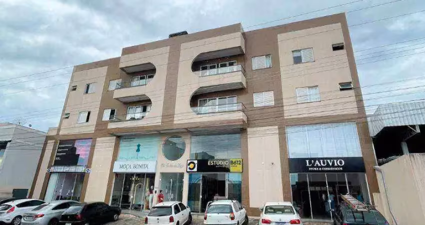 Apartamento no centro rua quintino esquina com senador p. machado!
