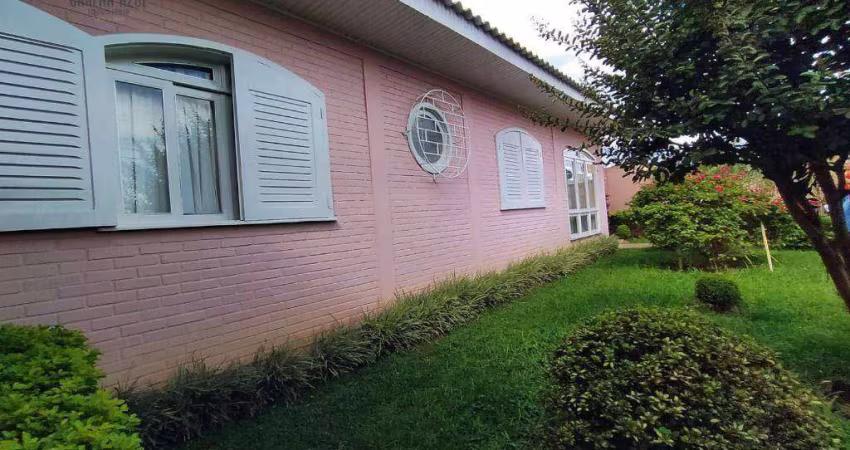 Casa residencial/comercial na Avenida Manoel Ribas, por R$ 800.000 - Centro - Guarapuava/PR
