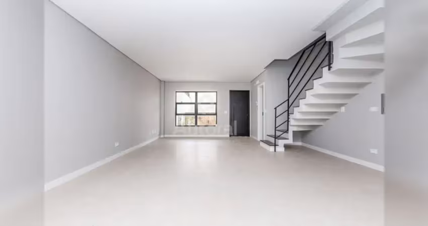 Sobrado de 142m² à Venda - Bairro Santa Felicidade