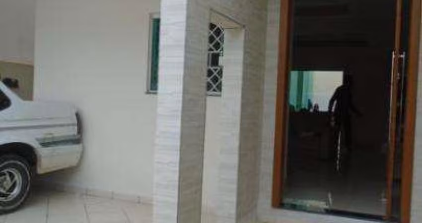 Casa para Venda em Presidente Prudente, BONGIOVANI, 4 dormitórios, 2 suítes, 1 banheiro, 2 vagas
