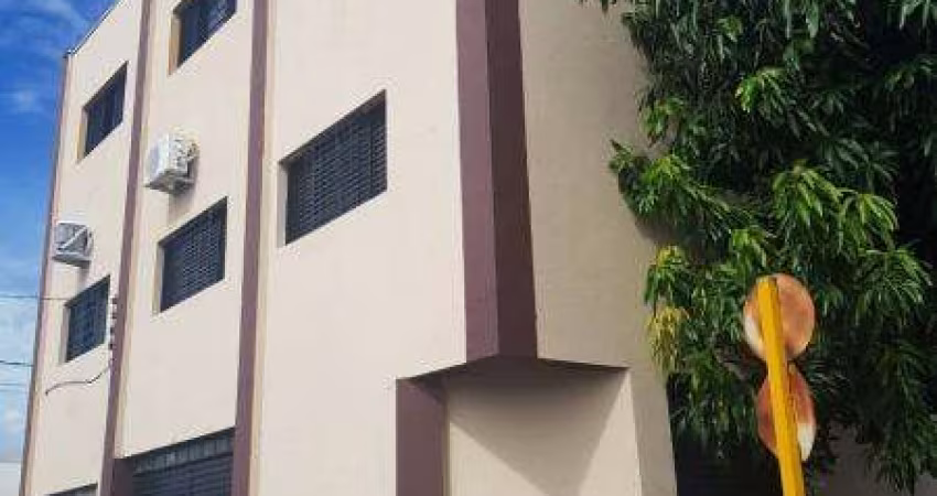Salão Comercial para Venda em Presidente Prudente, FORMOSA, 3 dormitórios, 5 banheiros, 2 vagas