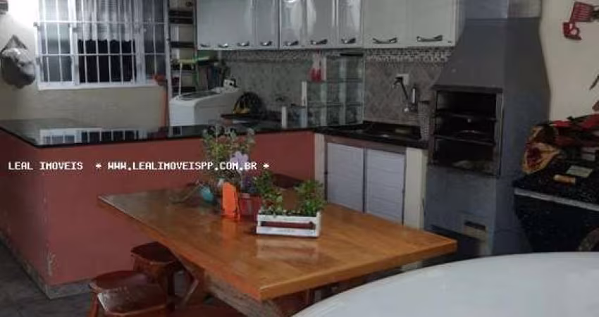 Casa para Venda em Presidente Prudente, MARACANÃ, 3 dormitórios, 2 suítes, 1 banheiro, 3 vagas