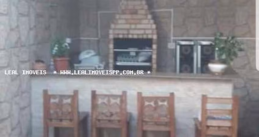 Casa para Venda em Presidente Prudente, AUGUSTO DE PAULA, 3 dormitórios, 1 suíte, 1 banheiro, 1 vaga