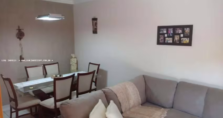 Casa em Condomínio para Venda em Presidente Prudente, CONDOMINIO RESIDENCIAL SAINT MORTZ, 3 dormitórios, 1 suíte, 2 banheiros, 1 vaga