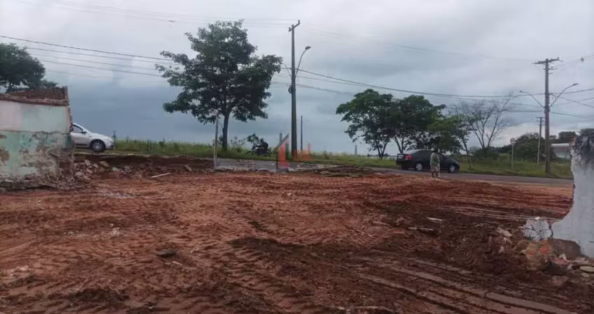 Terreno à venda no Jardim Iguaçu, Presidente Prudente 