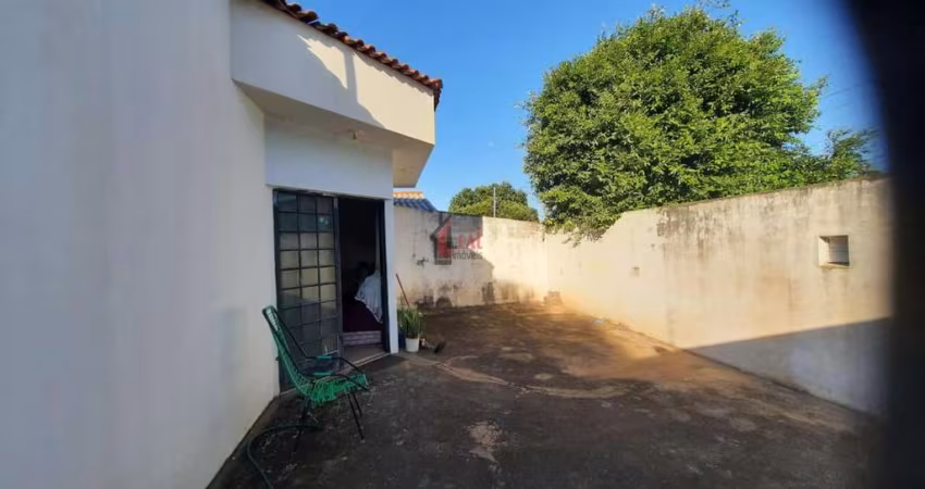 Casa para Venda em Presidente Prudente, PRUDENTINO, 2 dormitórios, 1 banheiro, 2 vagas