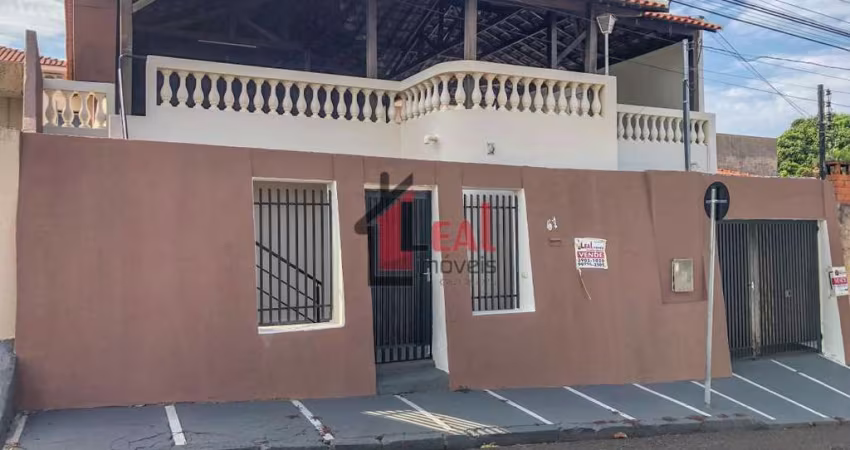 Casa para Venda em Presidente Prudente, VILA CLAUDIA GLORIA, 3 dormitórios, 1 suíte, 2 banheiros, 2 vagas