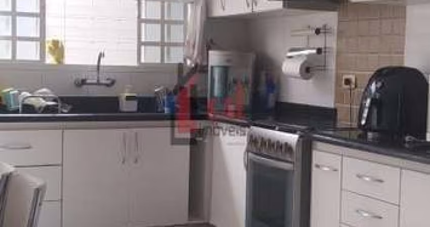 Apartamento para Venda em Presidente Prudente, ITAPUÃ, 3 dormitórios, 1 suíte, 3 banheiros, 2 vagas