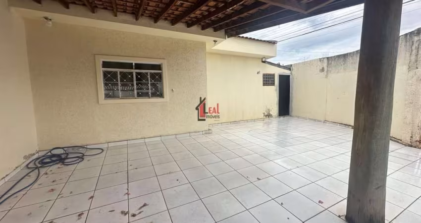 Casa para Venda em Presidente Prudente, MEDITERRANEO, 3 dormitórios, 1 suíte, 2 banheiros, 2 vagas