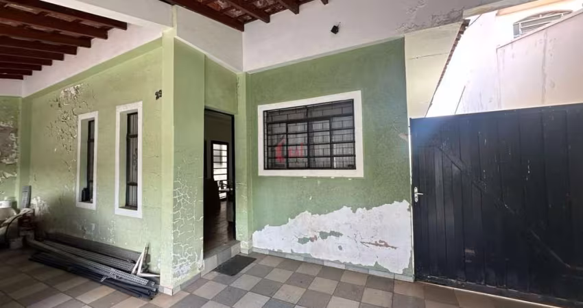 Casa para Venda em Presidente Prudente, SÃO JUDAS, 3 dormitórios, 1 suíte, 2 banheiros, 2 vagas