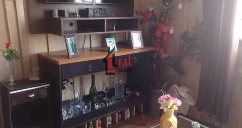 Casa para Venda em Presidente Prudente, AVIAÇÃO, 2 dormitórios, 1 banheiro, 1 vaga