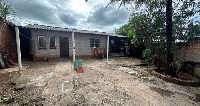 Casa para Venda em Presidente Prudente, ALEXANDRINA, 3 dormitórios, 1 banheiro, 3 vagas