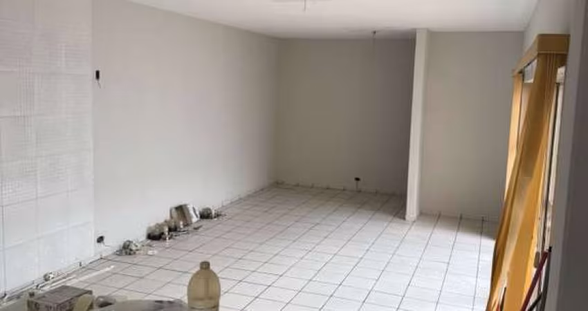Salão Comercial para Locação em Presidente Prudente, CENTRO, 4 dormitórios, 3 banheiros, 2 vagas