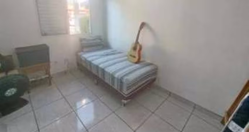 Casa em Condomínio para Locação em Presidente Prudente, CONDOMINIO RESIDENCIAL VALE DO RIBEIRA, 2 dormitórios, 1 banheiro, 2 vagas