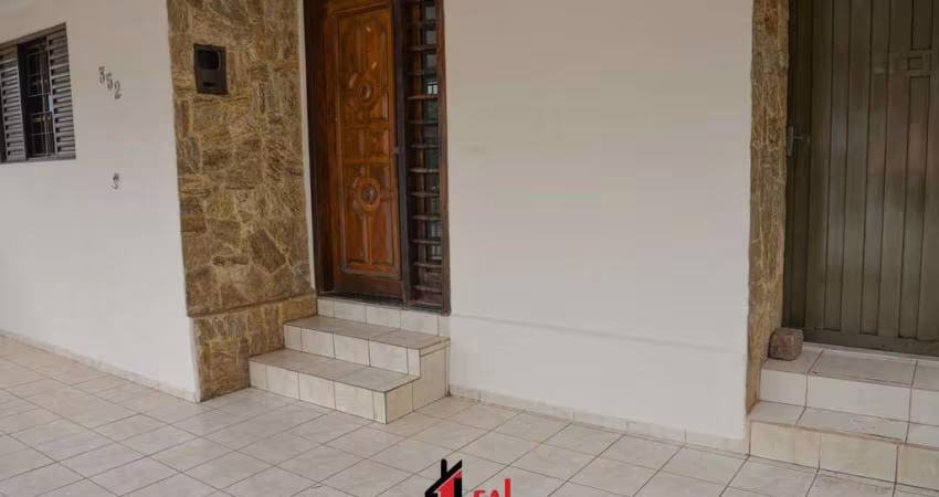 Casa para Locação em Presidente Prudente, VILA MARCONDES, 3 dormitórios, 1 banheiro, 3 vagas