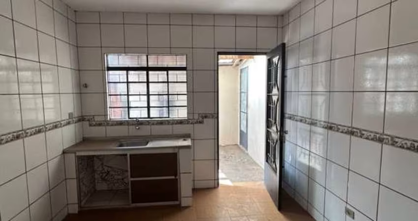 Casa para Venda em Presidente Prudente, CAIÇARA, 4 dormitórios, 1 suíte, 3 banheiros, 2 vagas