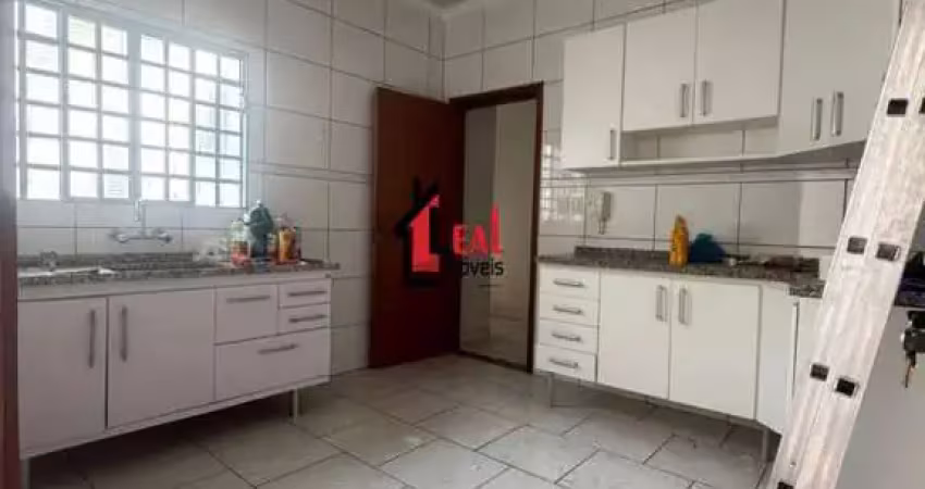 Casa para locação em presidente prudente, vila euclides, 3 dormitórios, 1 suíte, 2 banheiros, 2 vagas
