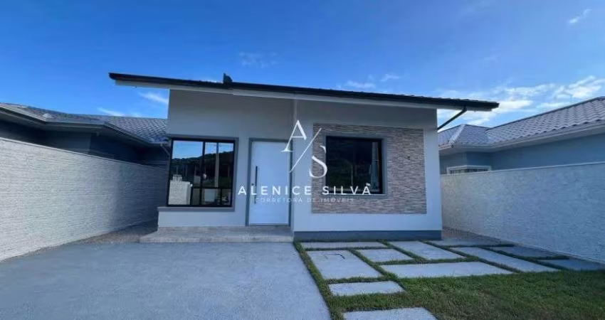 Casa ampla pronta para morar em Forquilhas, Lisboa 3 - São José SC