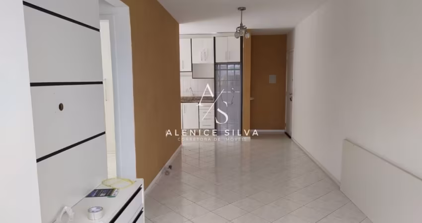 Apartamento 2 dormitórios em Serraria-SãoJosé