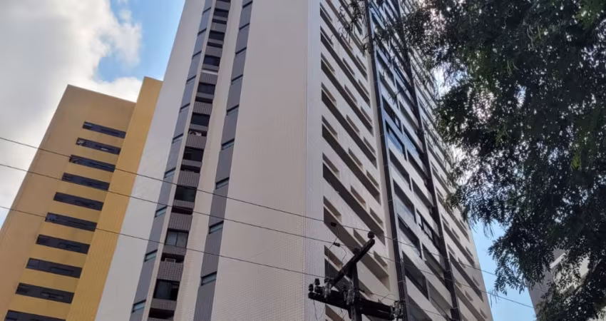 Excelente apartamento com 150 m2 em Boa Viagem