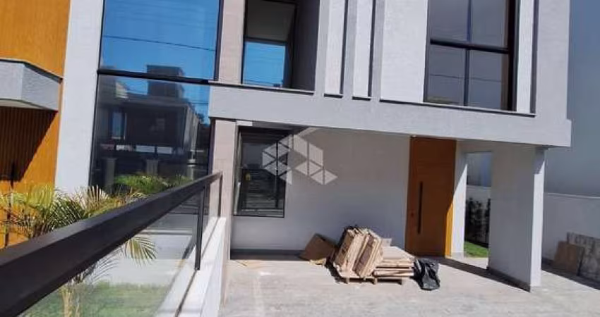 CASA / DUPLEX ALTO PADRÃO NO CENTRINHO DO INGLESES-FLORIANÓPOLIS R$ 1.106.000,00