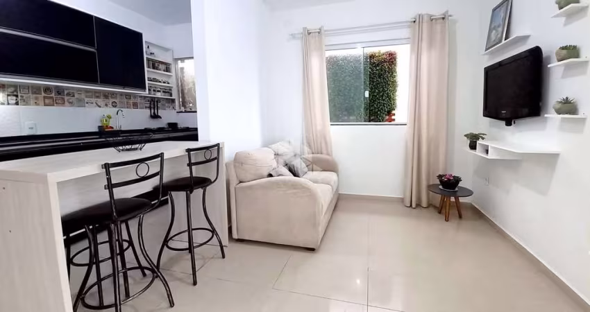 CASA COM 2 DORMITÓRIOS/ QUARTOS SENDO UMA 1 SUITE NO RIO VERMELHO/ FLORIANÓPOLIS A VENDA POR R$ 305.000,00