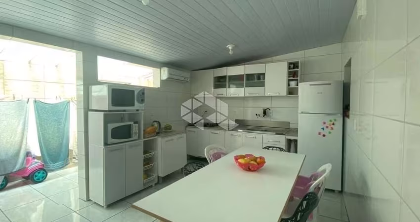 CASA COM 3 DORMITÓRIOS/QUARTOS NO BAIRRO BELA VISTA - PALHOÇA A VENDA NO VALOR DE R$ 320.000,00