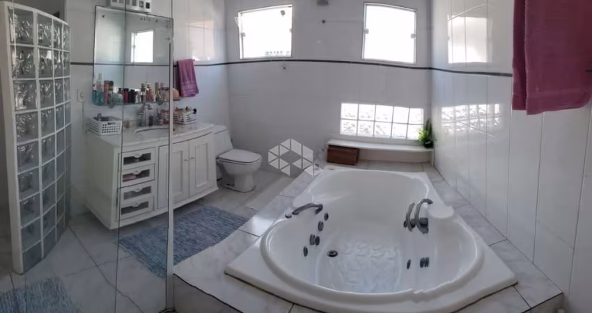 Casa Triplex à Venda | Vargem do Bom Jesus - Florianópolis
