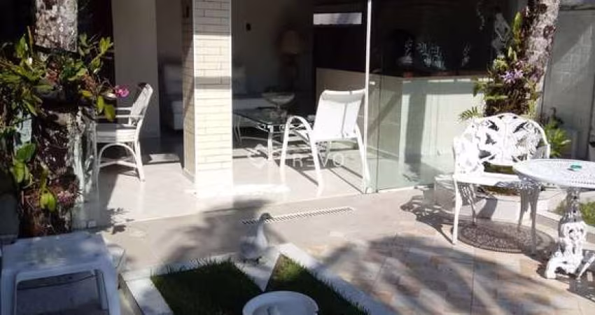 CASA 4 DORMITÓRIOS À VENDA EM  EM BERTIOGA/SP
