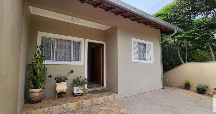 Casa para venda em Capela de 168.00m² com 3 Quartos, 1 Suite e 1 Garagem