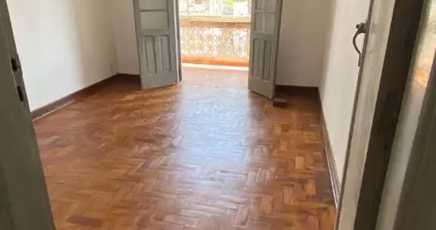 Casa com 3 quartos para alugar na Travessa Ester Margareta Bergsten, 7, Canindé, São Paulo