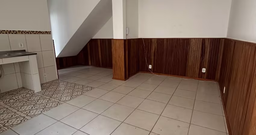Apartamento na R. Iperana, no Rio da Prata de Campo GrandeRJ