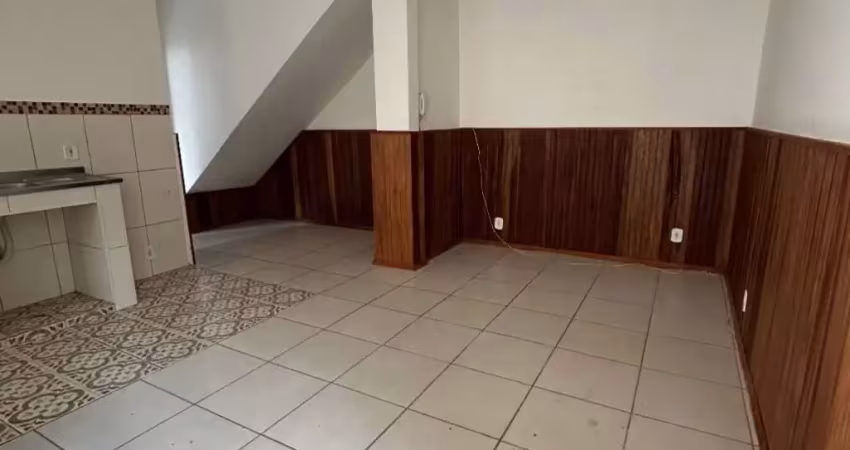 Apartamento na R. Iperana, no Rio da Prata de Campo GrandeRJ