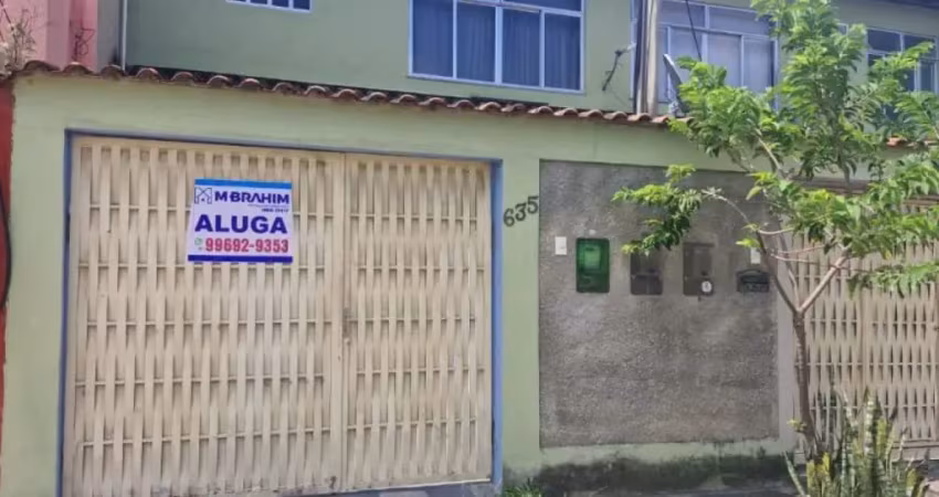 Duas casas disponíveis – 2 quartos, quintal amplo e ótima localização!