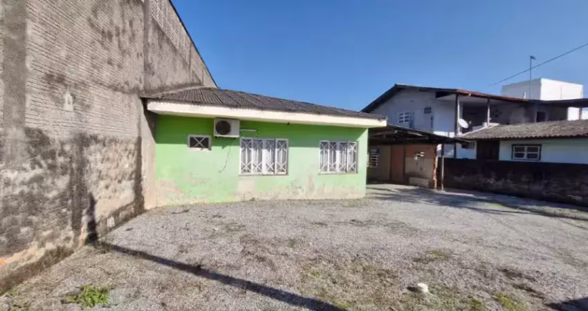 Casa 60 m2 + terreno 247 m2. no caminho novo, palhoça, sc