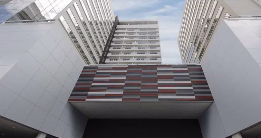 Sala comercial nova, no centro de Osasco, excelente localizaçãom 32m², 1 banheiro, 1 vaga