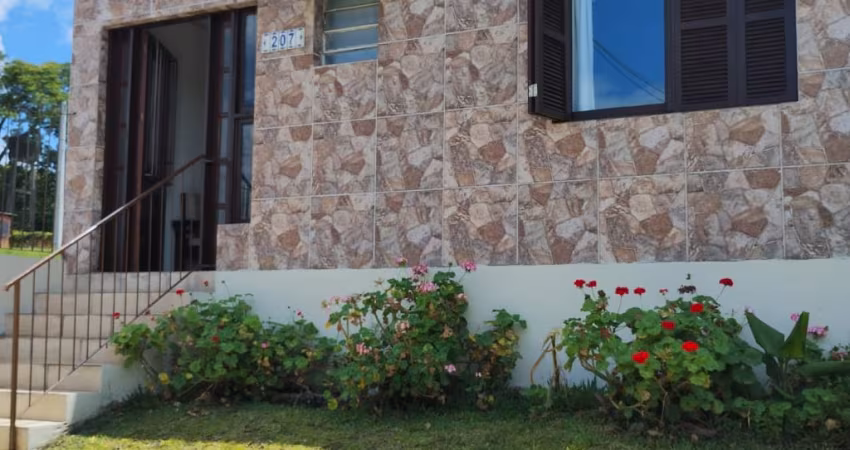 CASA JARDIM BOTÂNICO PROXIMA AV. CRISTIANO FISCHER.