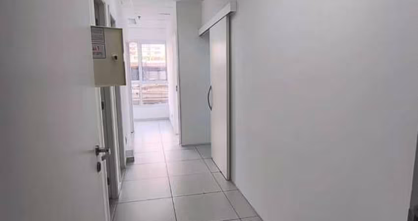Sala Comercial de 47 m² Para Locação no Alpha Square Office, Alphaville
