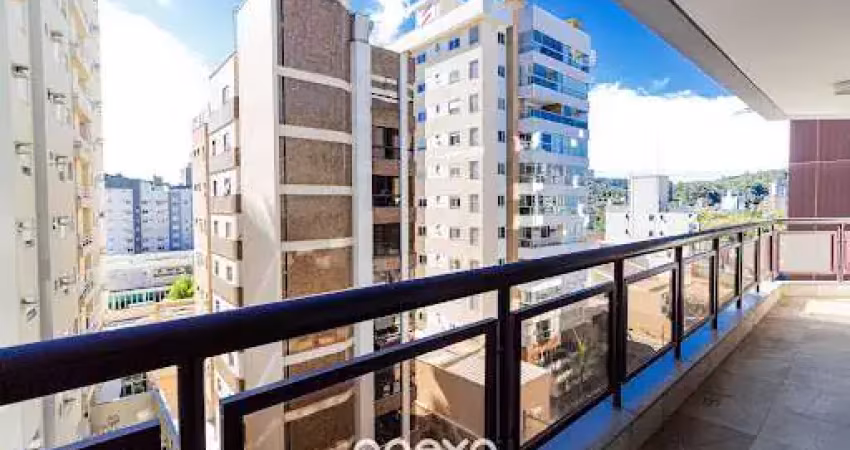 Espaços amplos e muito conforto é o que define esse belíssimo apartamento.