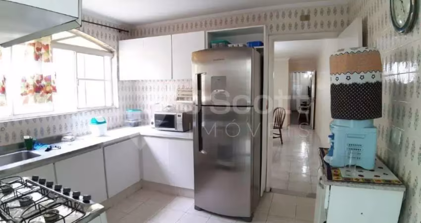 Casa com 3 quartos à venda na Rua Ranulfo Prata, 40, Cupecê, São Paulo