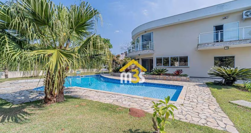 Casa  de Alto Padrão com 4 Quartos, 700 m² e Lazer Exclusivo na Granja Viana
