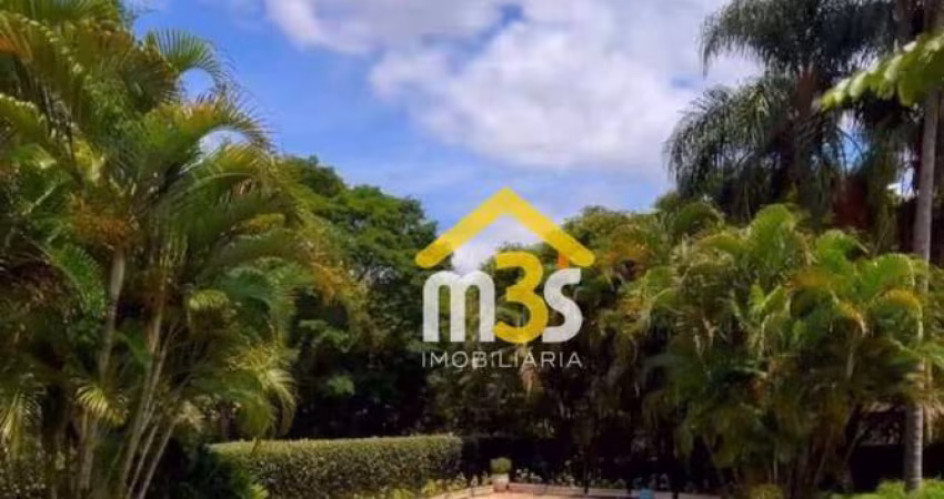 Casa com 3 dormitórios à venda, 370 m² por R$ 1.380.000,00 - Granja Viana - Fazendinha - Carapicuíba/SP