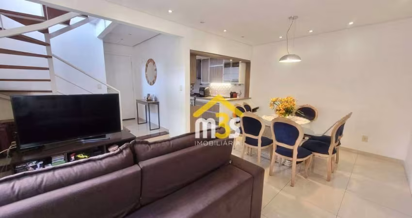 Casa com 3 Quartos à venda, 150 m² por R$ 645.000 - Granja Viana - Cotia/SP