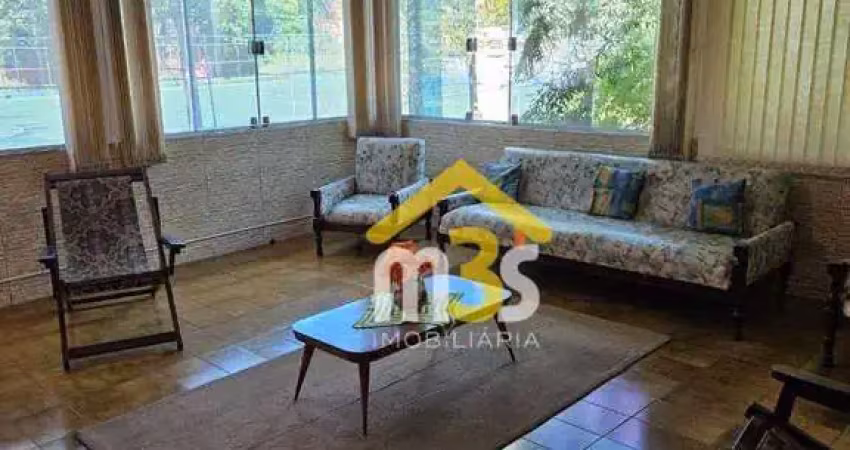 Excelente casa com 3 quartos, 2 vagas cobertas , no jardim ester por 645.000,00