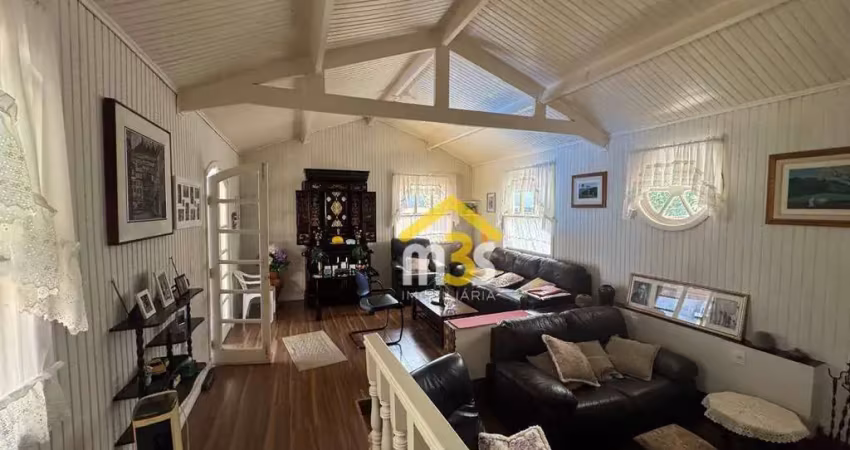 Linda casa com 512,70,² de área total, comm 3 quartos, 1/suíte no condomínio terras do madeira  - caraícuíba