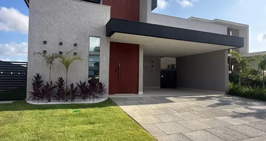 Venda de casa com 3/4 sendo 01 suíte Master, 267m² - Cond. Amsterdã – Parnamirim/RN