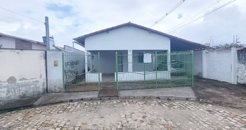 Venda de casa Cond. Shallom com 140m² com 2/4, uma suíte – Parnamirim/RN
