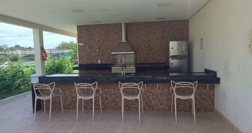 2/4 EM ABRANTES COM LAZER COMPLETO