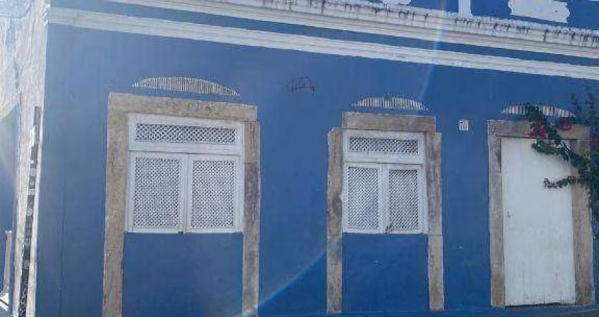 Casa com 3 dormitórios à venda, 182 m² por R$ 880.000,00 - Amparo - Olinda/PE