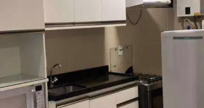Apartamento mobiliado a uma quadra do mar- 4mil já com as taxas